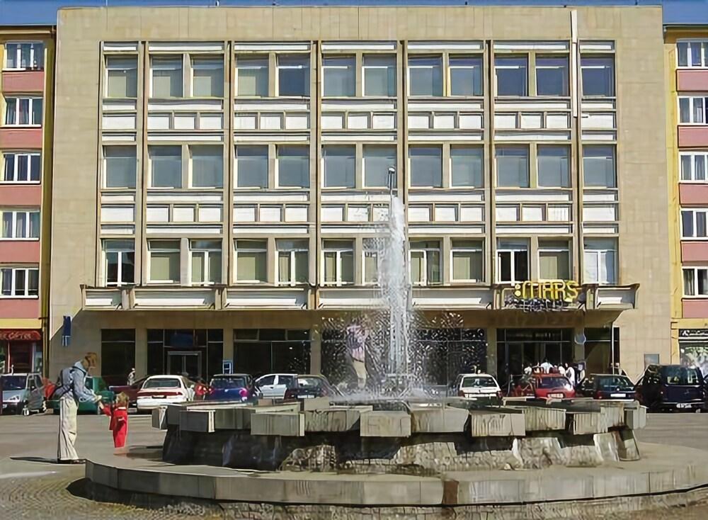Hotel Mars Praha Bagian luar foto