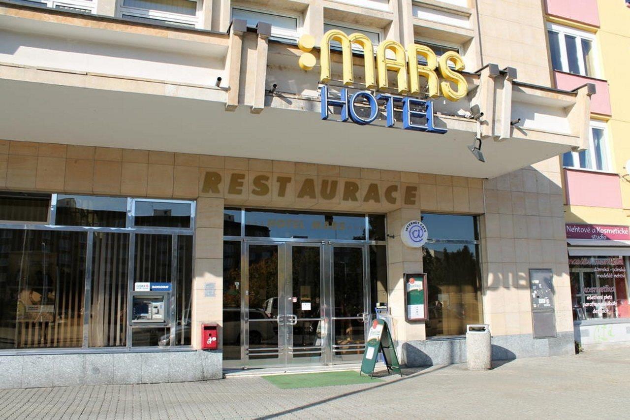 Hotel Mars Praha Bagian luar foto